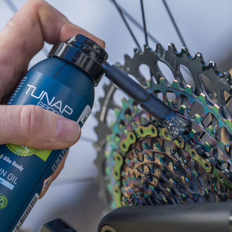 TUNAP Sports - Chain Oil toepassingsfoto